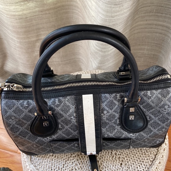 L.A.M.B. Satchel, by Gwen Stefani - Picture 4 of 16